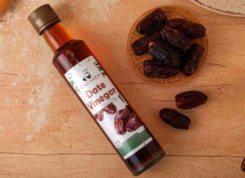 تصویر 2 از سرکه خرما مخصوص مزاج گرم با طبع متعادل برای غذا و سالاد